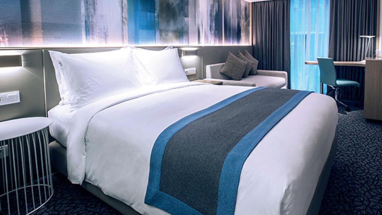 Standard Queen Room