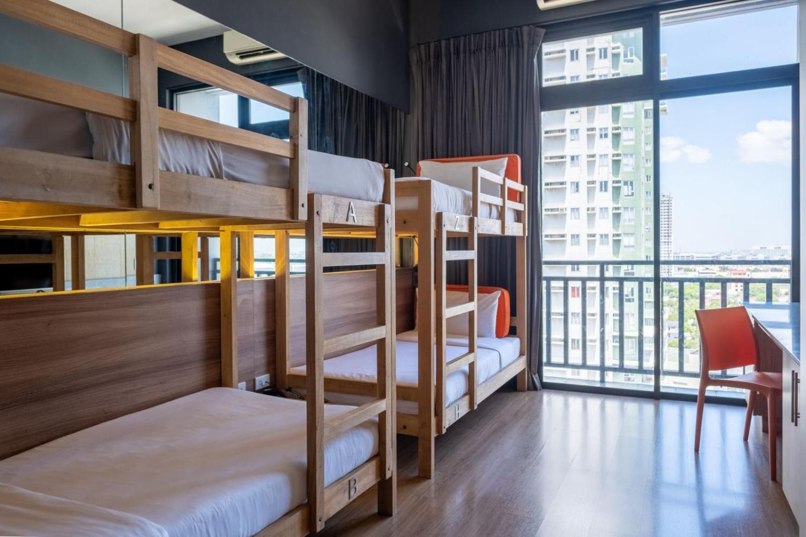 Bunk Beds,1498916215:JPEG