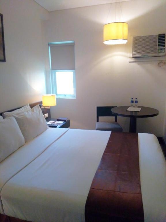 Superior Queen Room