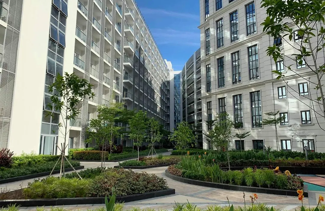 Modern And Cozy Studio Near Airport Terminal 3-1