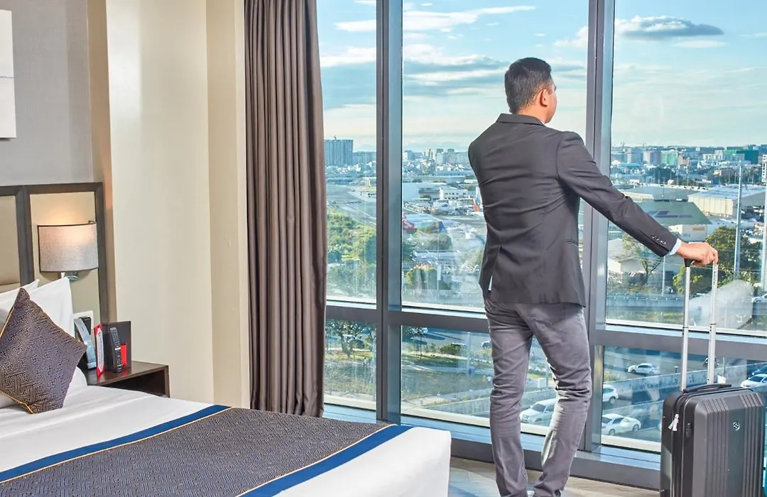 Savoy Hotel Manila Near Airport Naia Terminal 3 Mnl-1