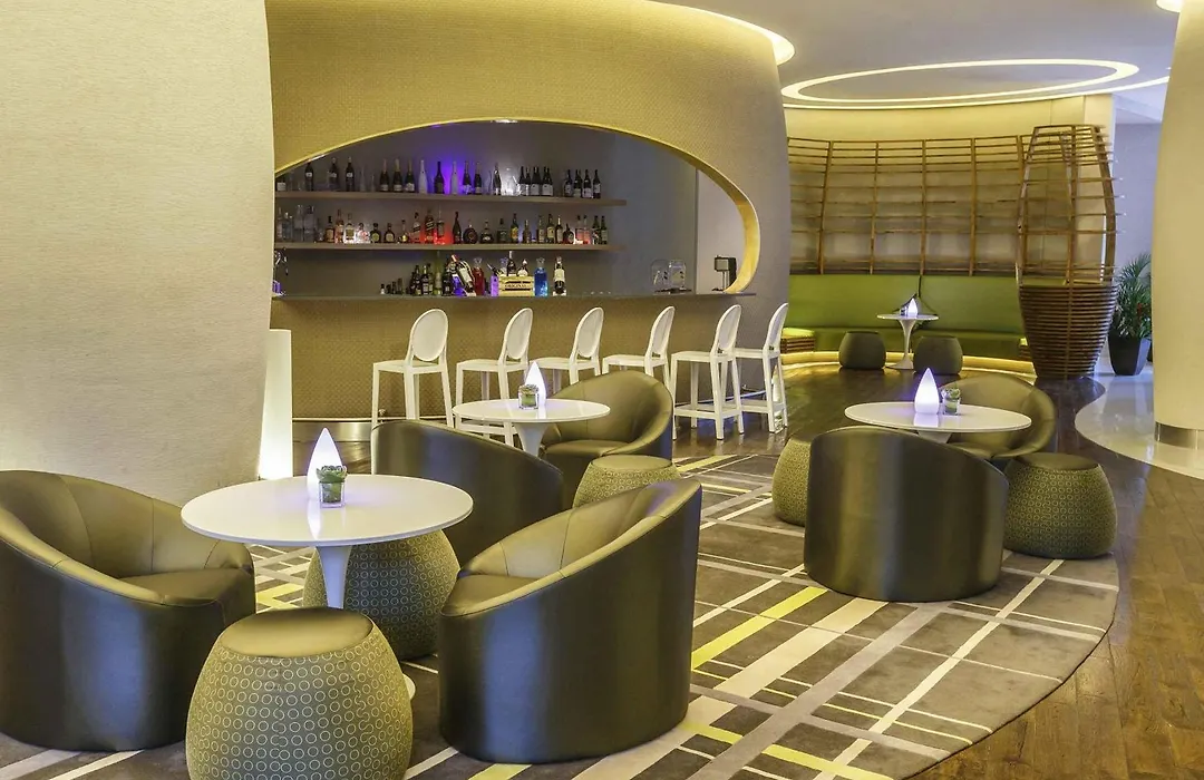 Novotel Manila Araneta City Hotel-1